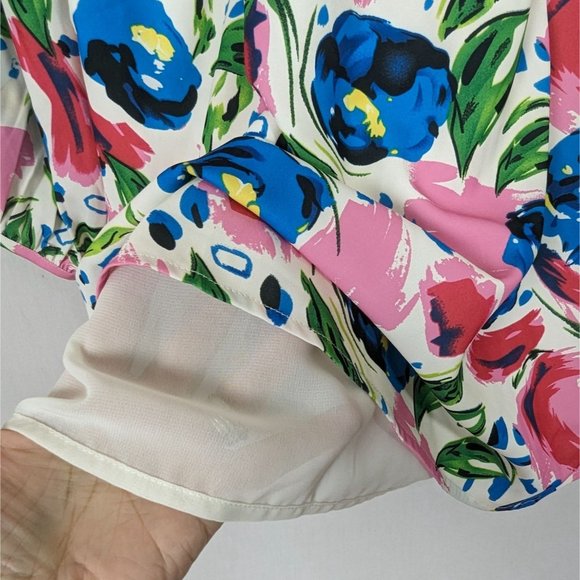 Vibrant Floral Women's Blouse - Picture 5 of 10